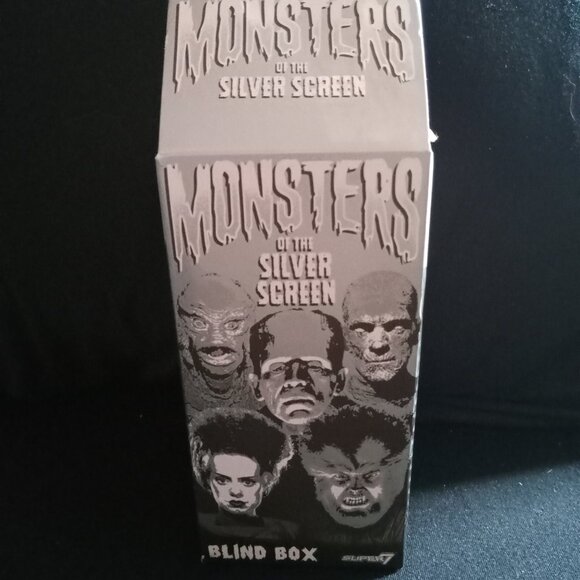 Monsters of the Silver Screen Blind Box Mummy - Picture 8 of 8